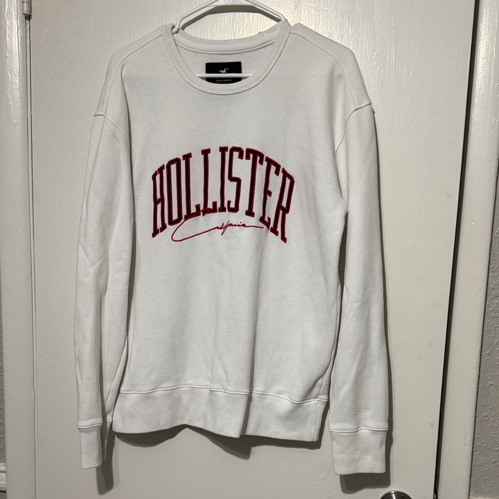 Hollister University Crewneck Sweatshirt 098